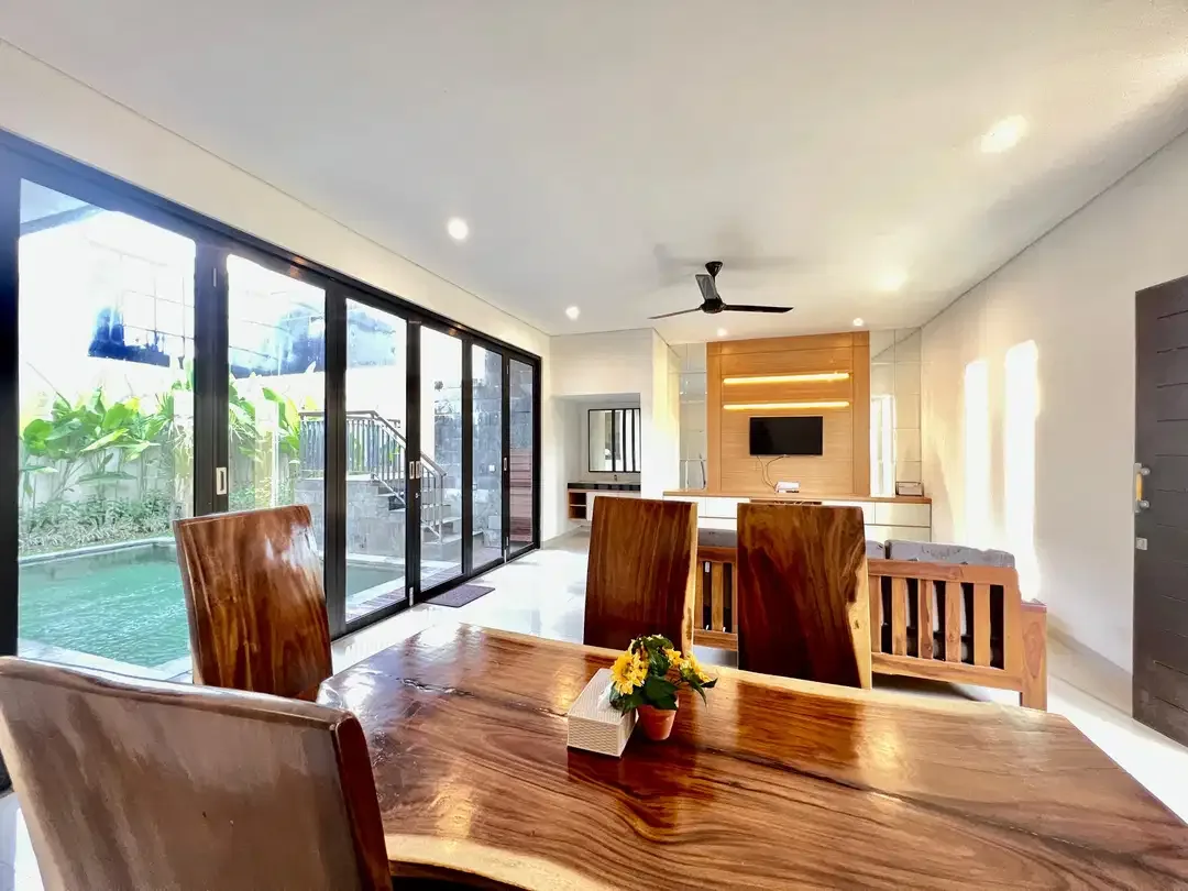 DIJUAL VILLA PREMIUM DUA LANTAI KAWASAN KUTA BADUNG BALI - Image 7 of 9