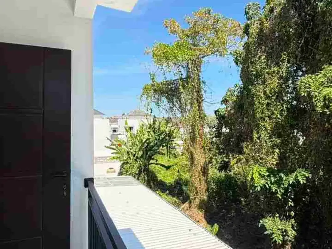 Jual Rumah 2lt Unfurnished Lokasi Perumahan Mumbul Jimbaran Bali. area strategis & nyaman untuk hunian. - Image 6 of 10