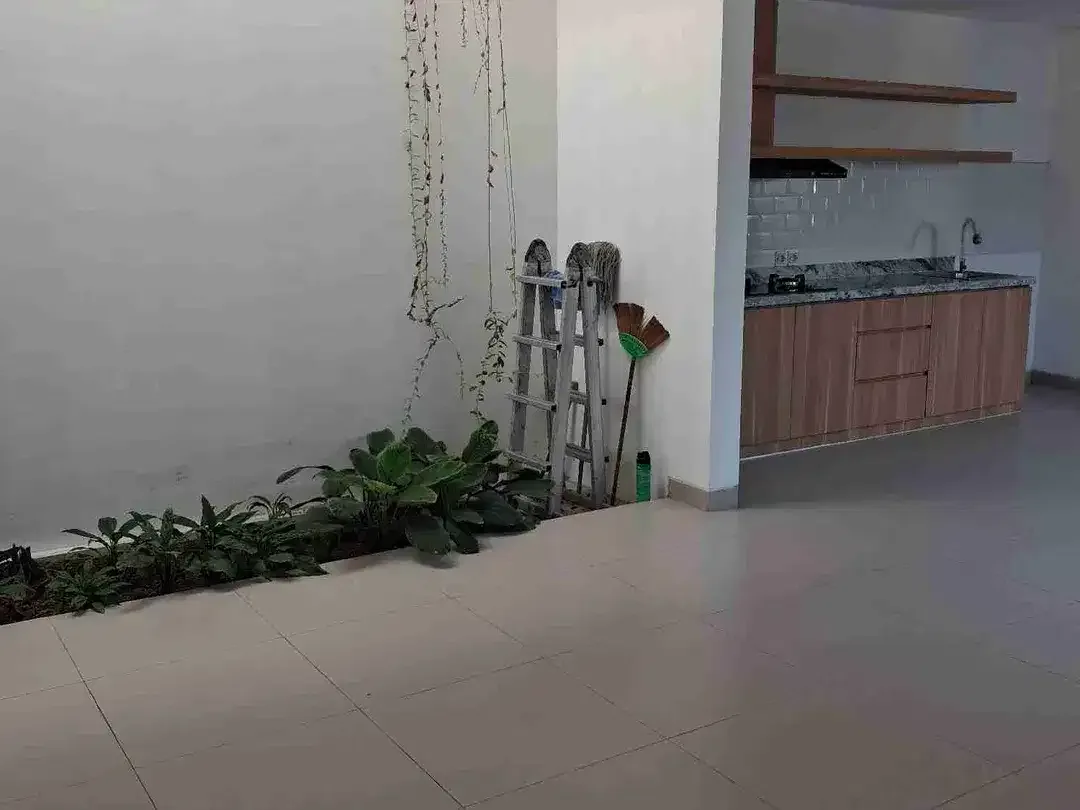 DIJUAL RUMAH BARU DI DENPASAR UTARA - Image 4 of 10