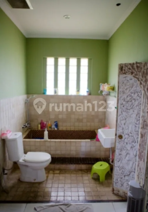 Dijual Ruko Berupa Bangunan Komersil 2 Lantai Jimbaran - Image 4 of 4