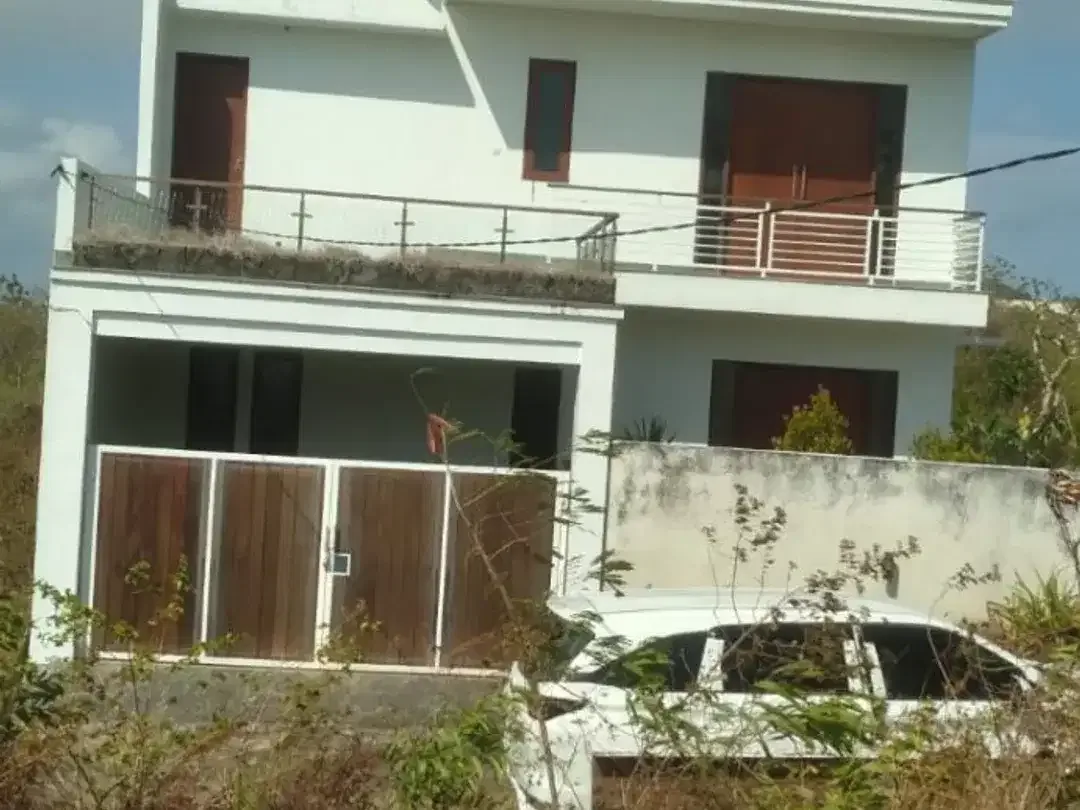 RUMAH 2 LANTAI DI JL GOA GONG UNGASAN DEKAT KAMPUS - Image 1 of 10