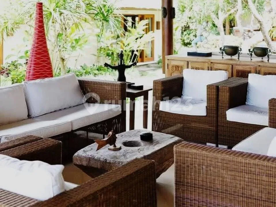 Villa 4 Unit Lahan Luas Furnish 2 Pool View Pantai Balian Tabanan - Image 4 of 4