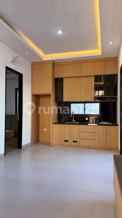 Rumah 2 Lantai Private Pool di Jimbaran Bali - Free Pajak, Notaris & Balik Nama | DP 10% | One Gate System | Harga 1,695 Miliar - Image 2 of 4