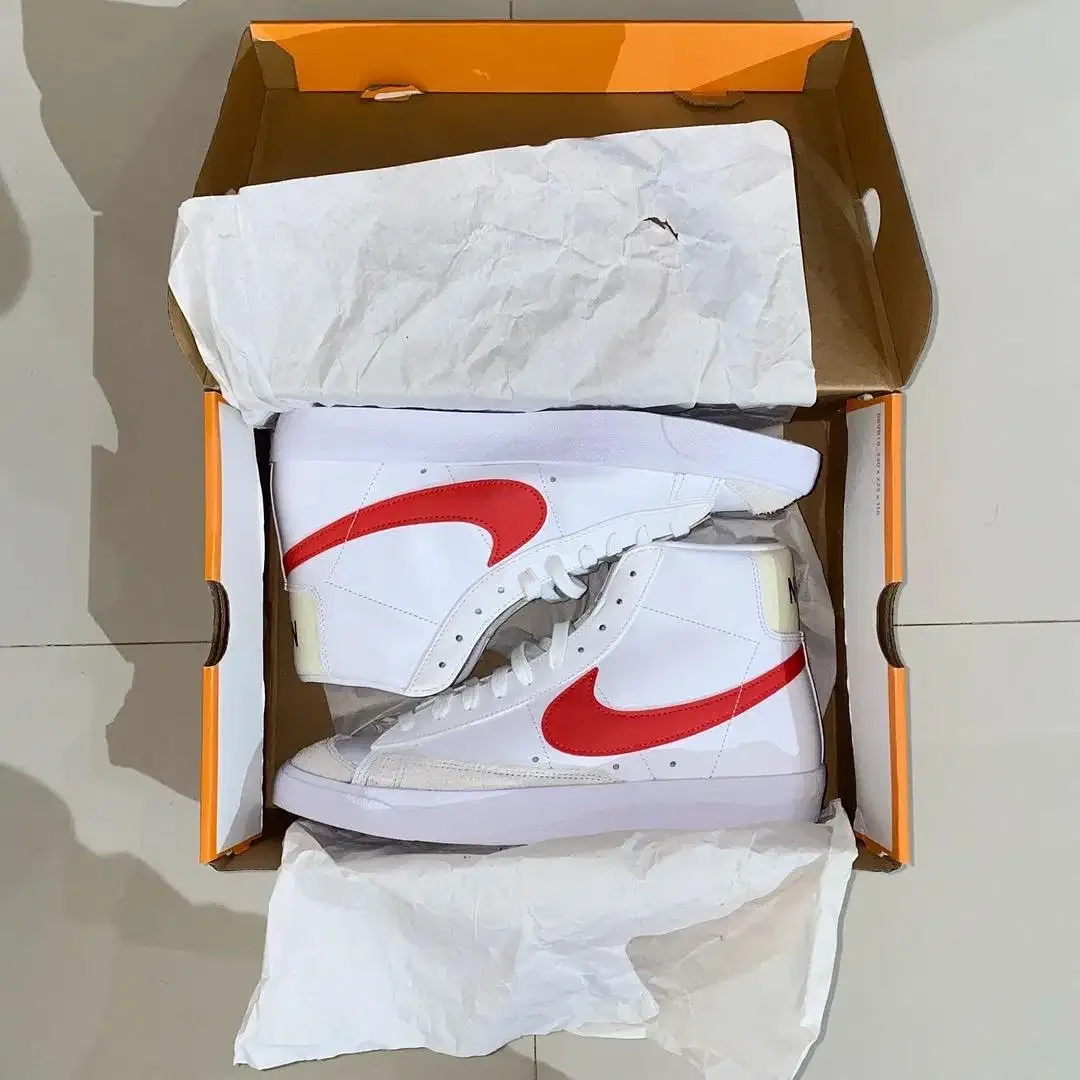 Nike Blazer Mid 77 Vintage - Image 2 of 9