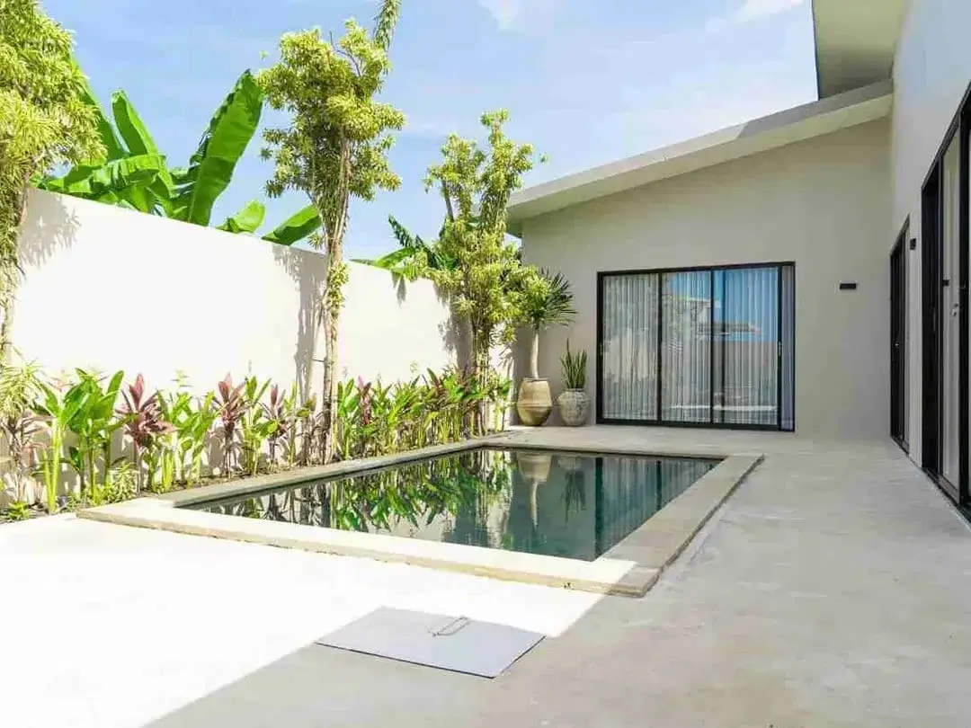L E A S E H O L D. Tropical Modern 2 Bedroom Spacious Villa in Padonan Canggu - Image 2 of 10