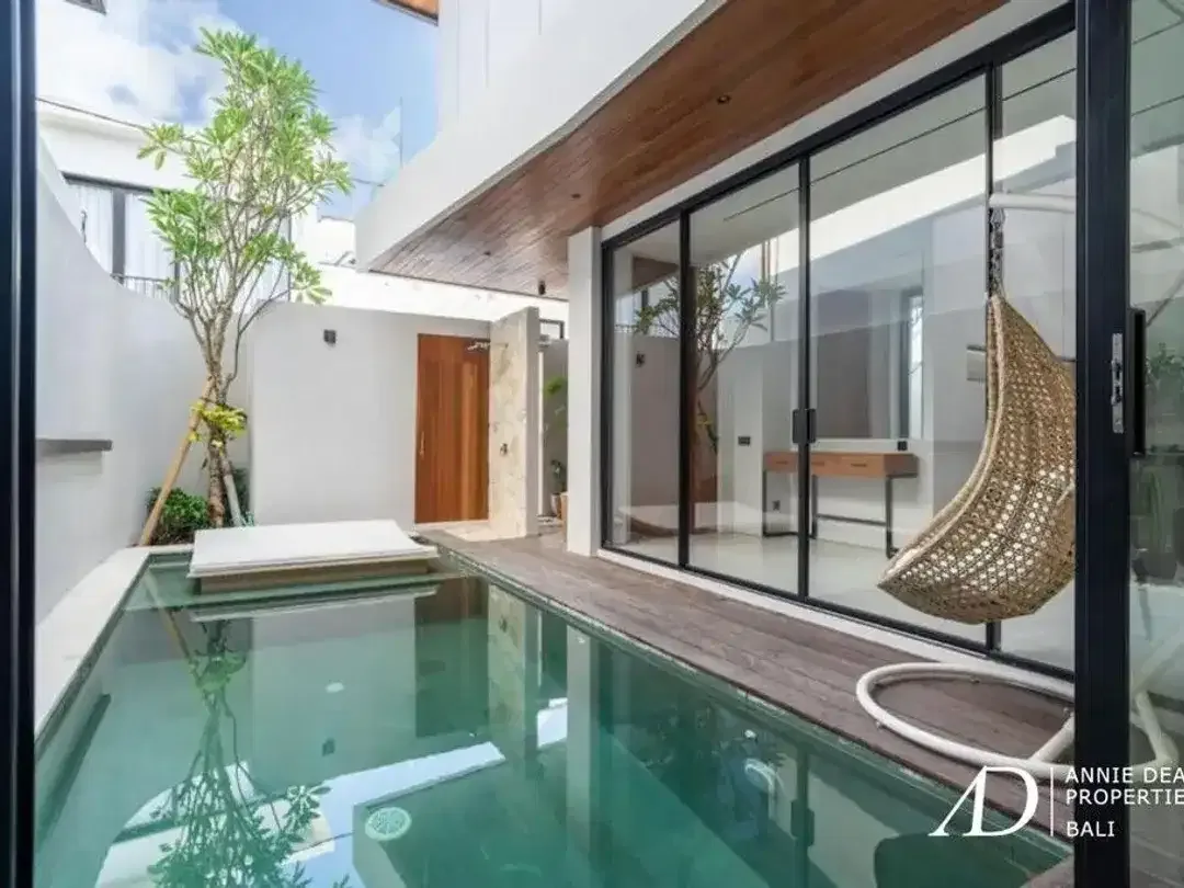 LEASEHOLD | CONTEMPORARY 2-BEDROOM VILLA WITH HIGH ROI IN UMALAS - Image 4 of 10