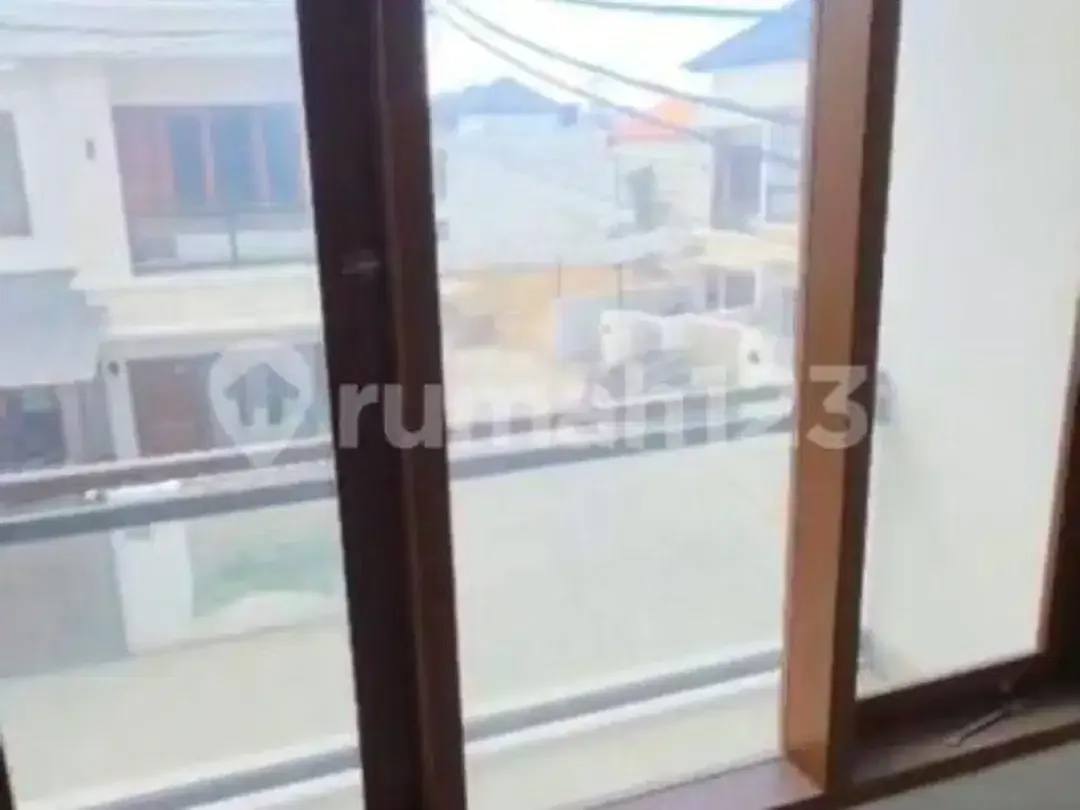 Rumah Ready Unit Jalan Blong Poh Jimbaran, 3Kt, One Gate System, Rp 1,995 Miliar - Image 6 of 9