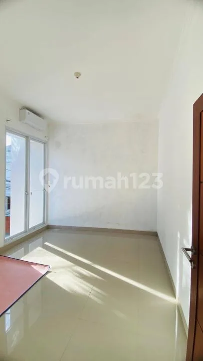 Rumah di Perumahan Elit 2 Lantai Siap Huni di Munggu - Image 2 of 4