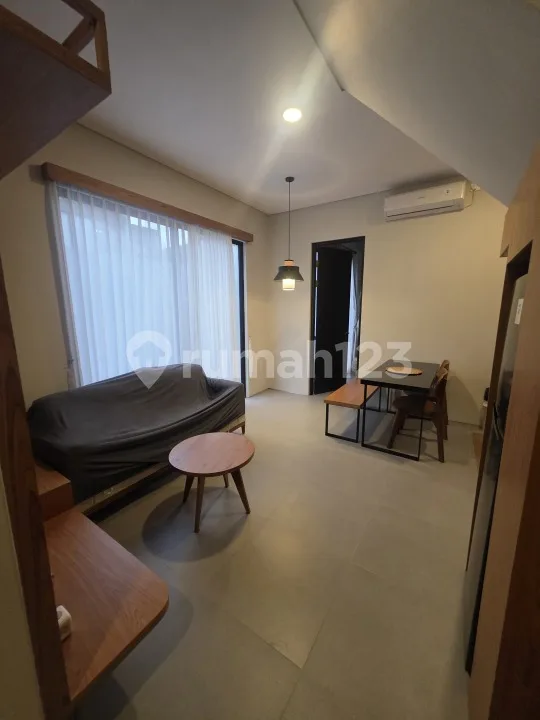 Rumah 2 Lantai Full Furnish, Lokasi Strategis 5 Menit ke Gwk - Image 4 of 4