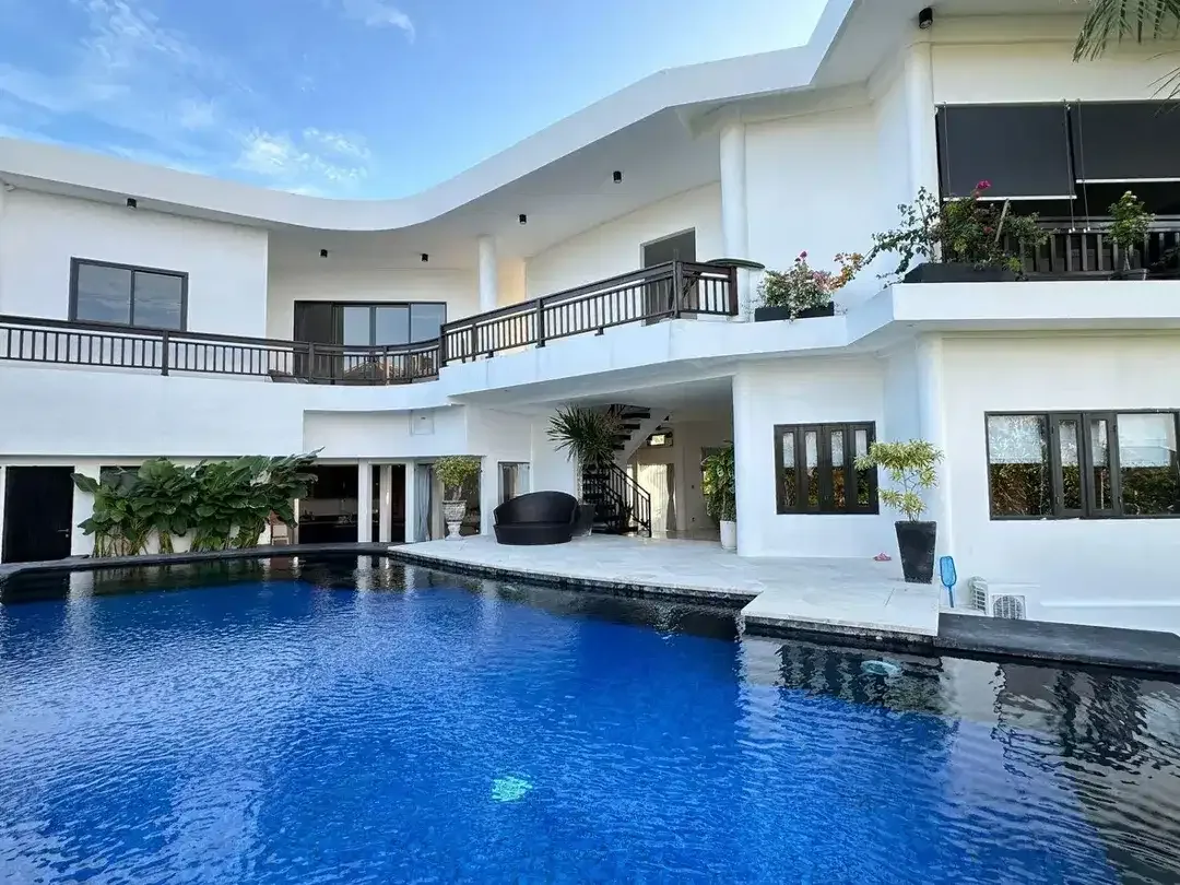 Villa nusa dua bali - Image 1 of 10