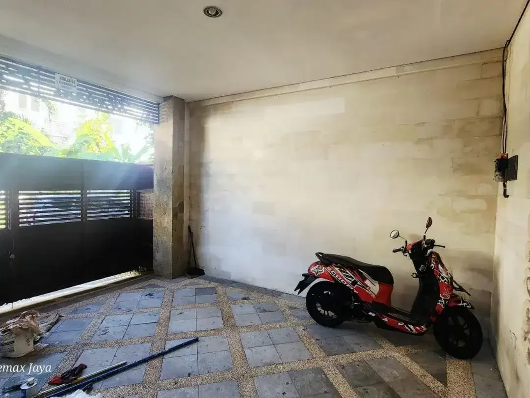 Villa for Rent in Beranda Mumbul, Nusa Dua – Prime & Exclusive Location. - Image 4 of 10