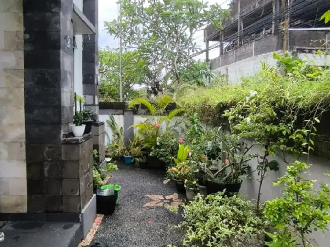 RUMAH PINGGIR JALAN UTAMA GOA GONG UNGASAN JIMBARAN BADUNG, BALI - Image 3 of 10