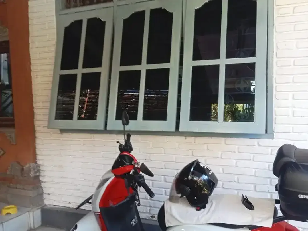 DIJUAL VILLA WITH POOL NON FURNISHED SANUR AREA - Image 3 of 10