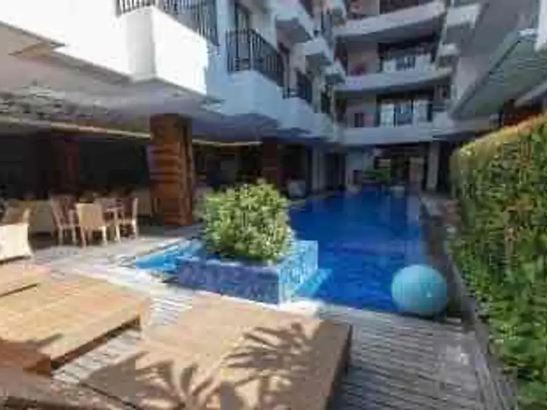For Sale 

Boutique Hotel Masih Aktif Bintang3 di Seminyak - Bali - Image 6 of 9