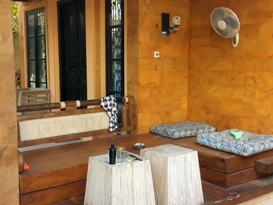 Rumah 4 Kamar Tidur Disewakan di Kerobokan, Kuta Utara - Image 10 of 10