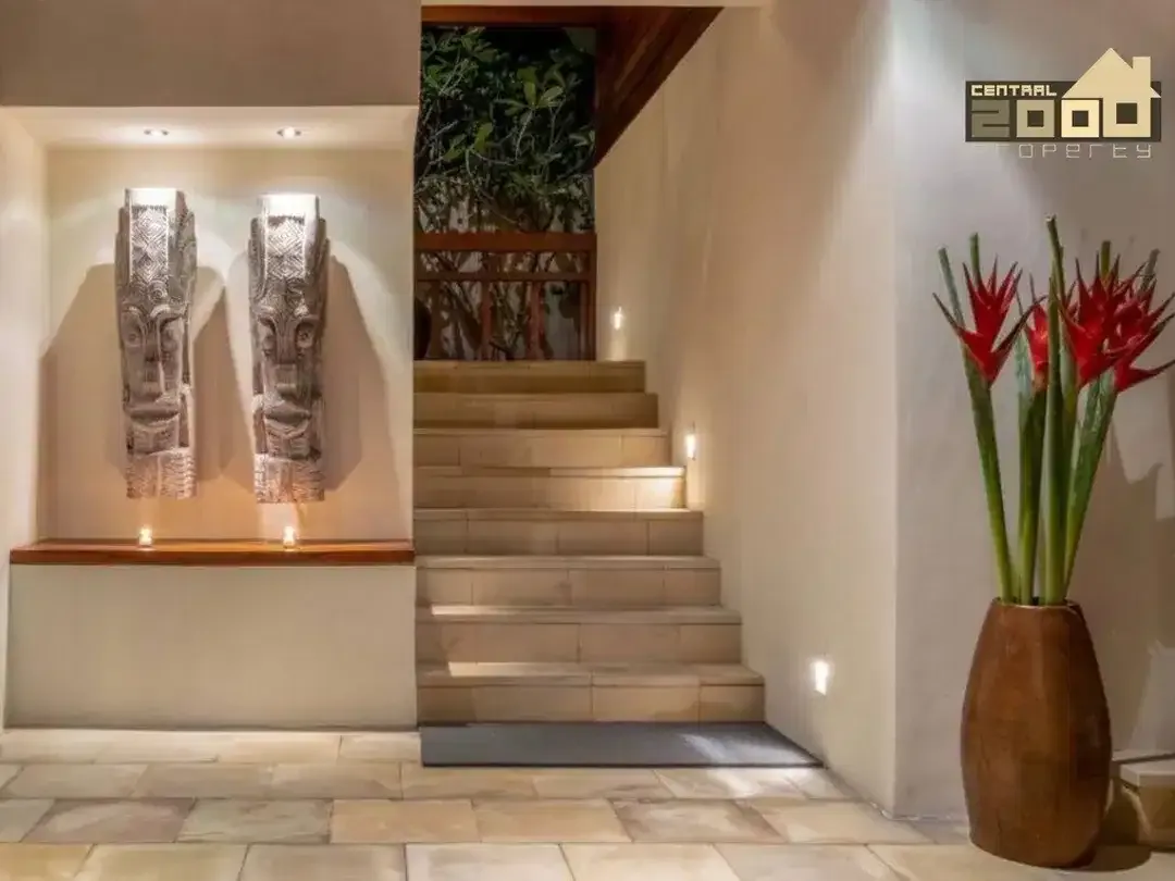 Freehold Luxury 5-Bedroom Villa – Petitenget - Image 6 of 10