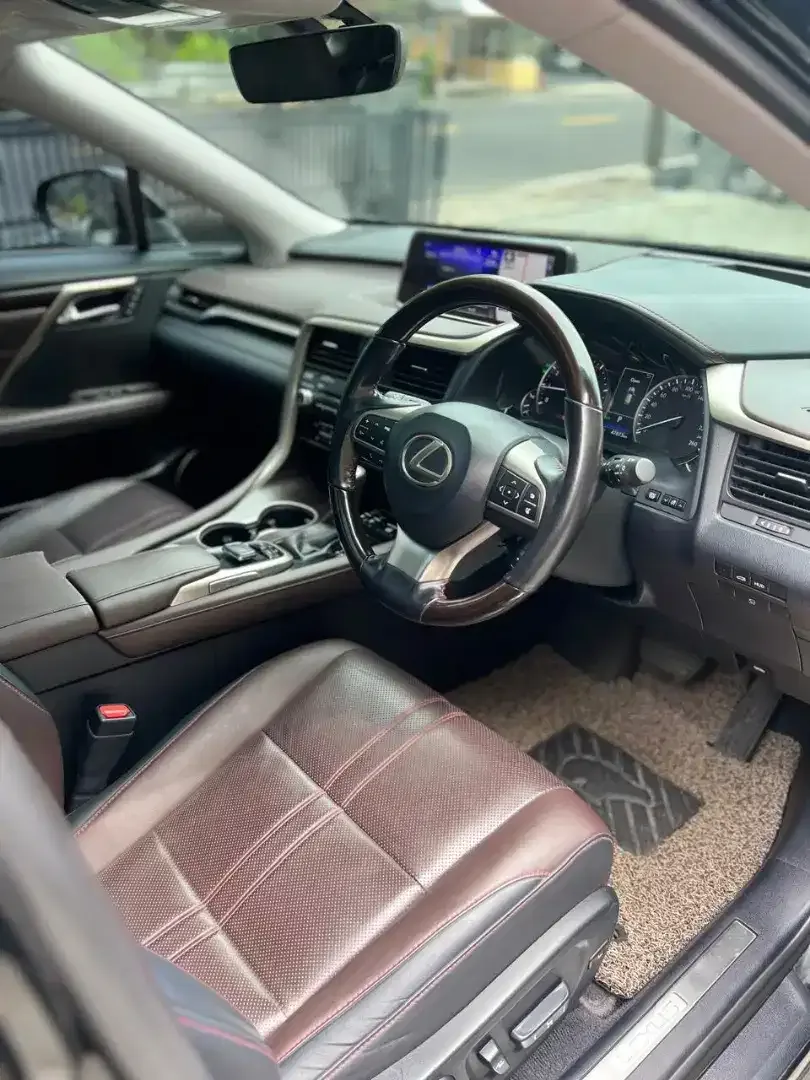 Lexus RX 2016 Low KM 40rban - Image 4 of 10