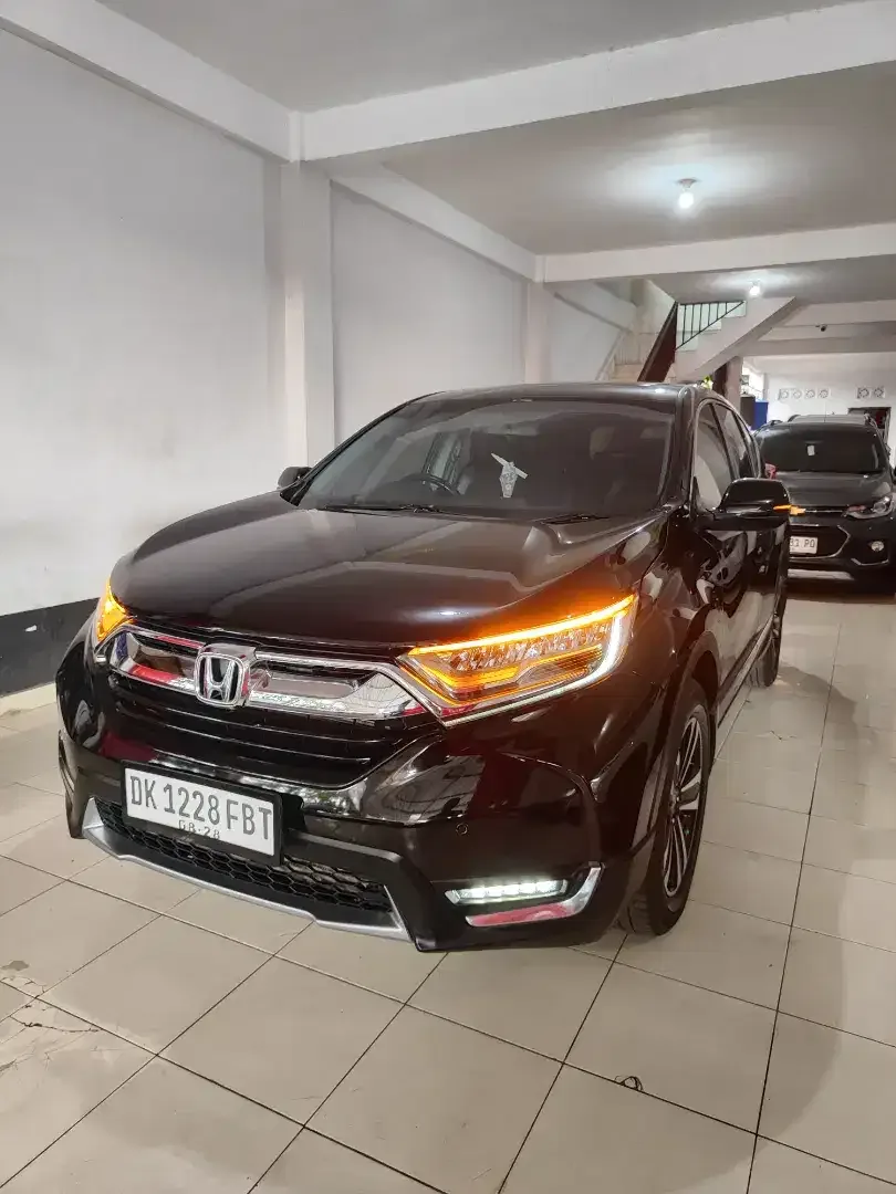 Honda CRV turbo 1.5 Prestige 2018 Automatic - Image 3 of 9