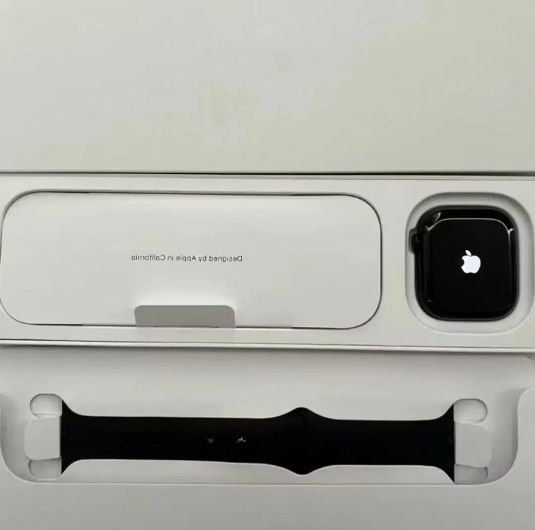 Smartwatch S11 Dengan logo apple saat on/off - Image 3 of 8