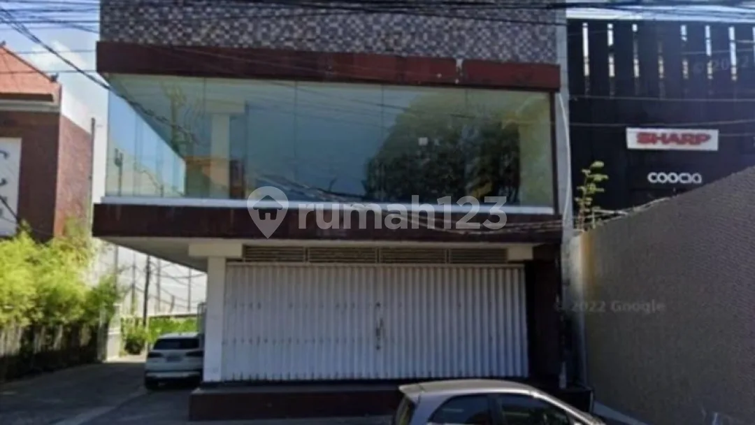 Ruko Eksklusif 3 Lantai di Imam Bonjol Denpasar - Image 1 of 4