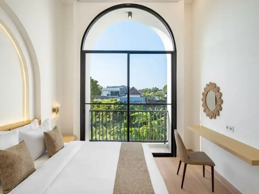 Villa In The Center Of Kerobokan Seminyak Area Close To Batu Belig Beach - Image 7 of 10