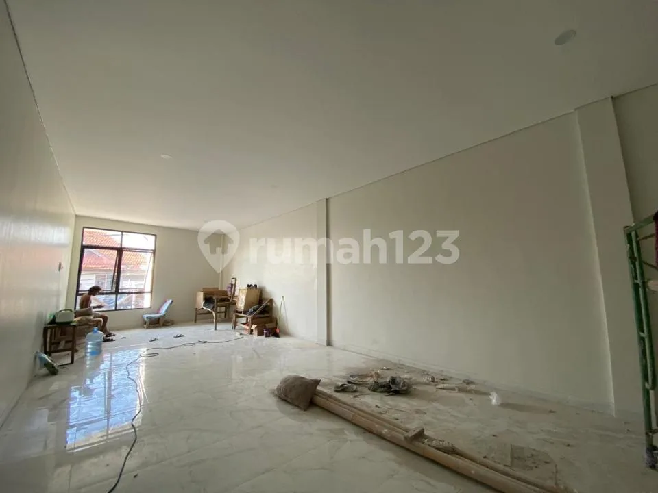 Dijual Ruko Strategis 2 Lantai di Kuta - Image 3 of 4