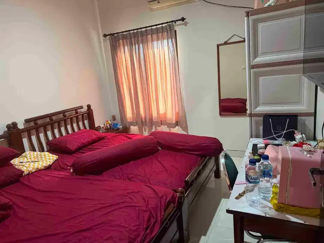 Dijual rumah minimalis scond lantai 2 lokasi Cica buduk Abian base Badung view sawah dan sungai - Image 4 of 9