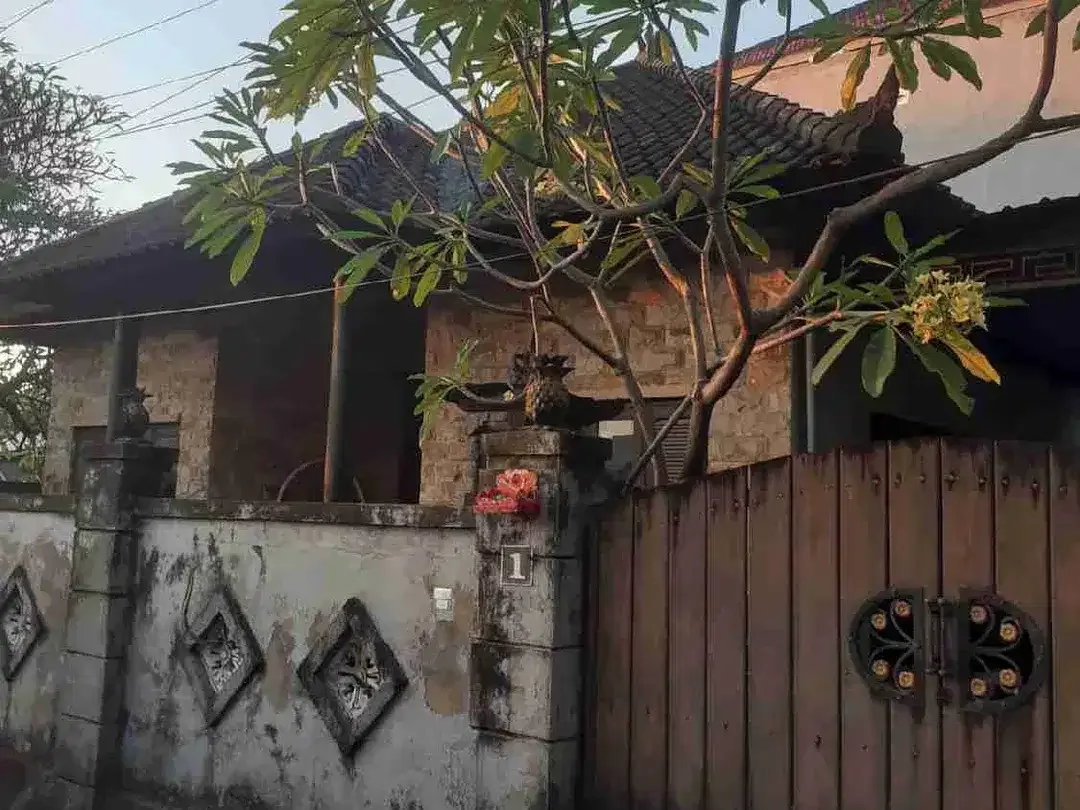 Rumah SHM 1Lantai Buana Putra Mahendradata Padangsambian - Image 2 of 10