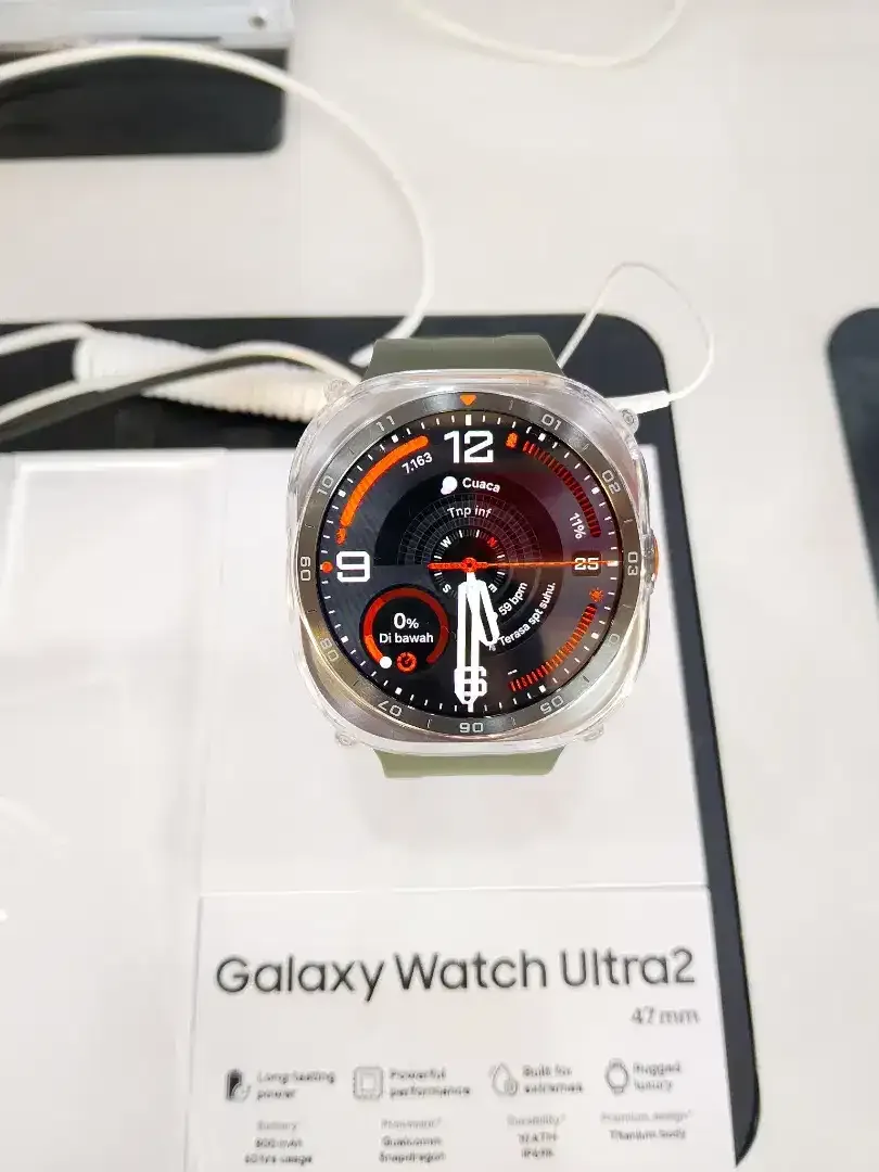 Kredit Galaxy Watch Ultra2 cukup KTP - Image 1 of 3