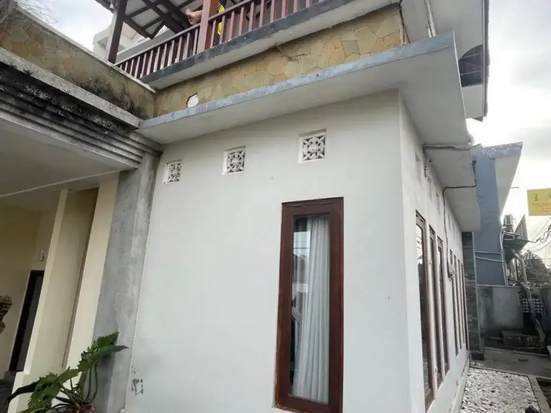 Rumah 4 Kamar Siap Huni Disewakan di Area Ungasan Jimbaran - Image 2 of 6