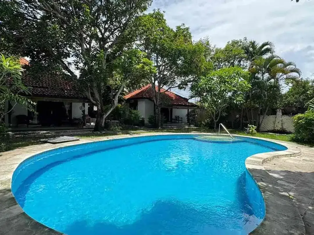 Villa PREMIUM Area Kayu Aya dekat Pantai Seminyak - Image 2 of 10