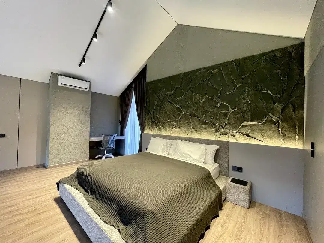 Leasehold Brand New 2-Bedroom Villa Townhouse in Central Umalas - Image 3 of 10