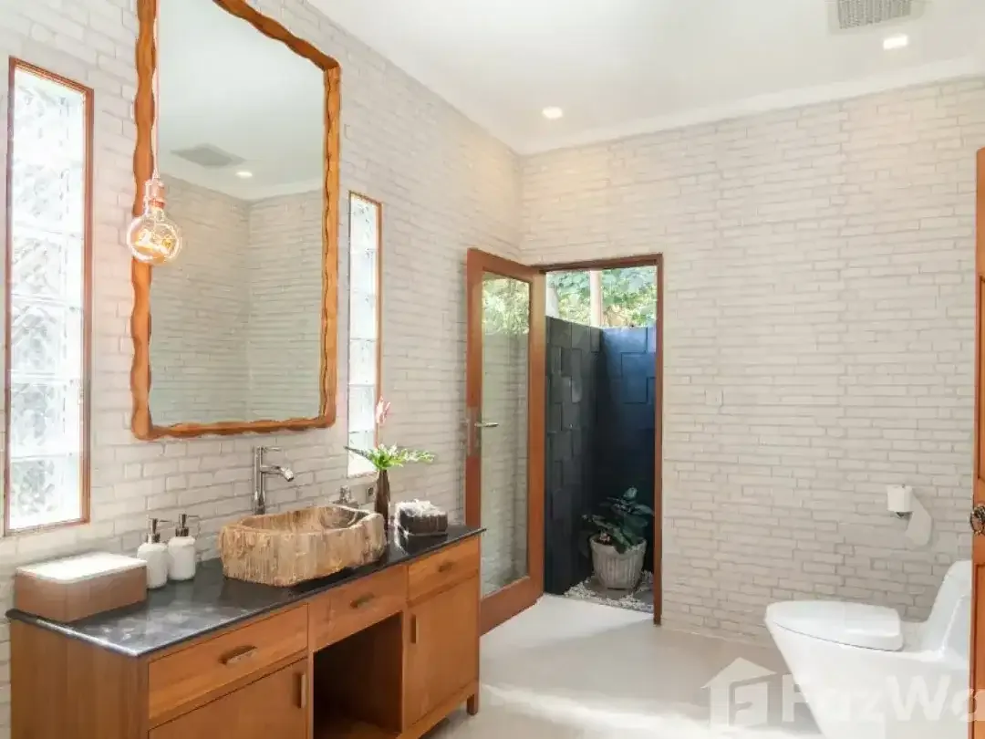 4 Bedroom Villa for sale in Ubud, Bali - Image 5 of 7