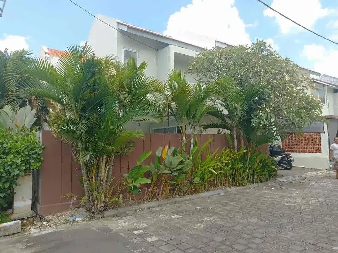 Dijual rumah Modern
Lokasi Strategis
One gate sistem
Jimbaran Bali
. - Image 6 of 10