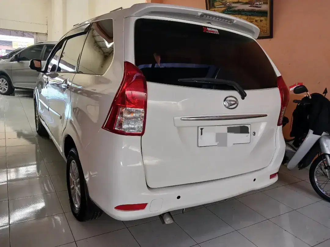 Daihatsu Xenia R  2013 Putih M/T 1.3cc - Image 5 of 7