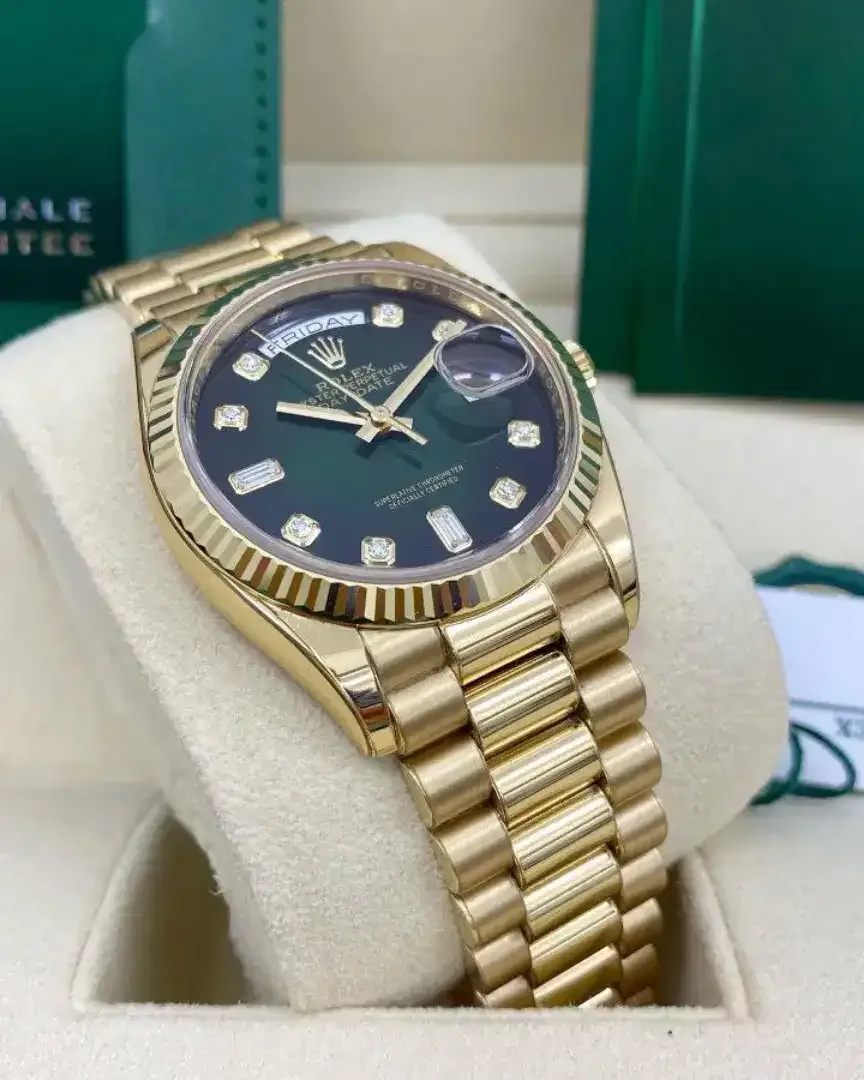ROLEX DATEJUST LIMITED EDITION GREEN SMOKED D - Image 5 of 6