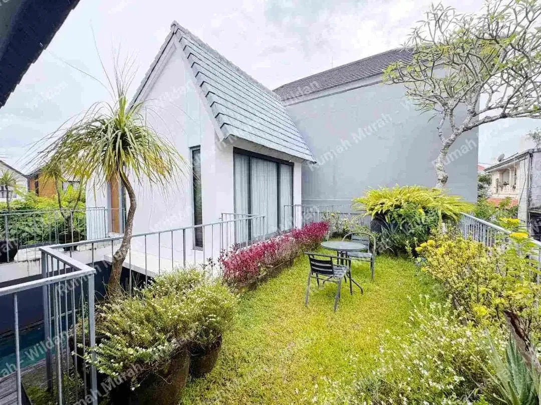 Dijual Villa Mewah Siap Huni Di Berawa Canggu Bali - Image 9 of 10