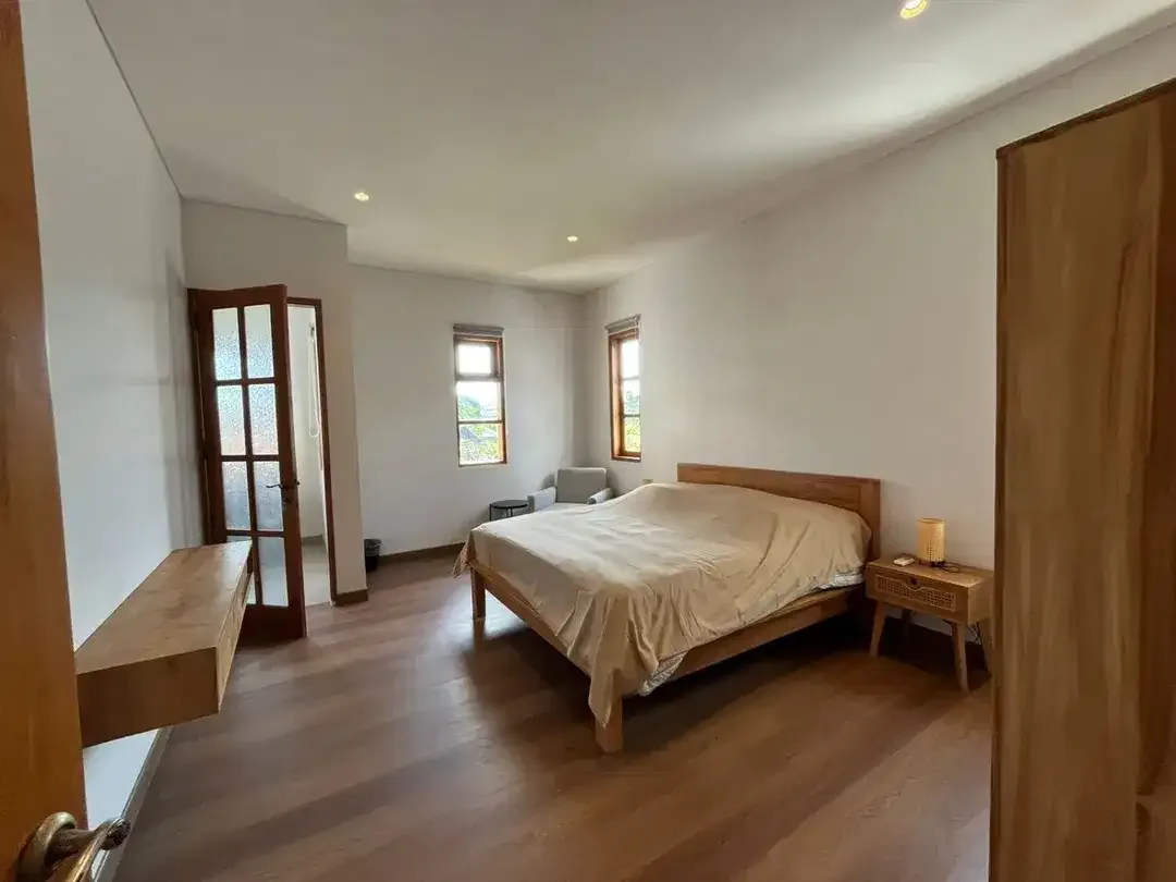 FOR SALE: Newly Renovated Villa Behind Brunch Club Pererenan with Garden and Pool - Image 9 of 10