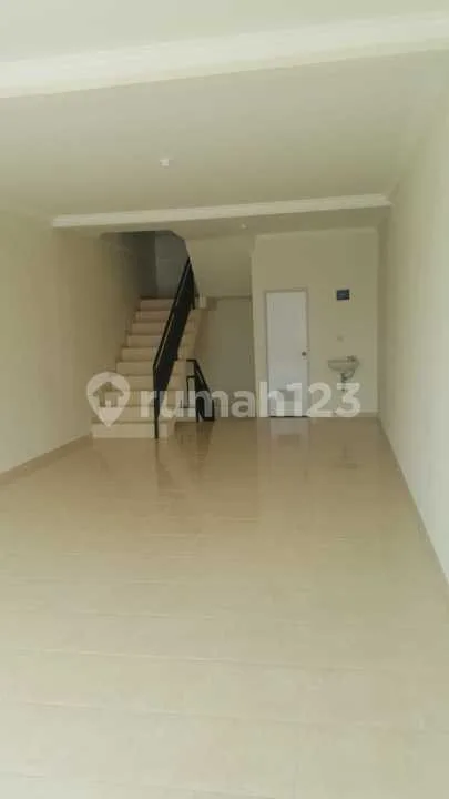For Sale/Rent Ruko Siap Pakai di Jalan Utama Imbo - Image 2 of 4