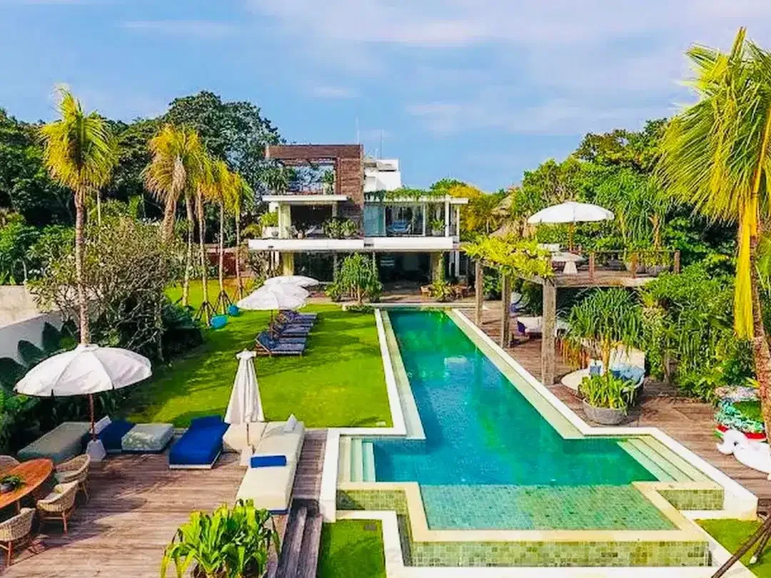 Villa luxury beach front pantai seminyak bali - Image 9 of 10