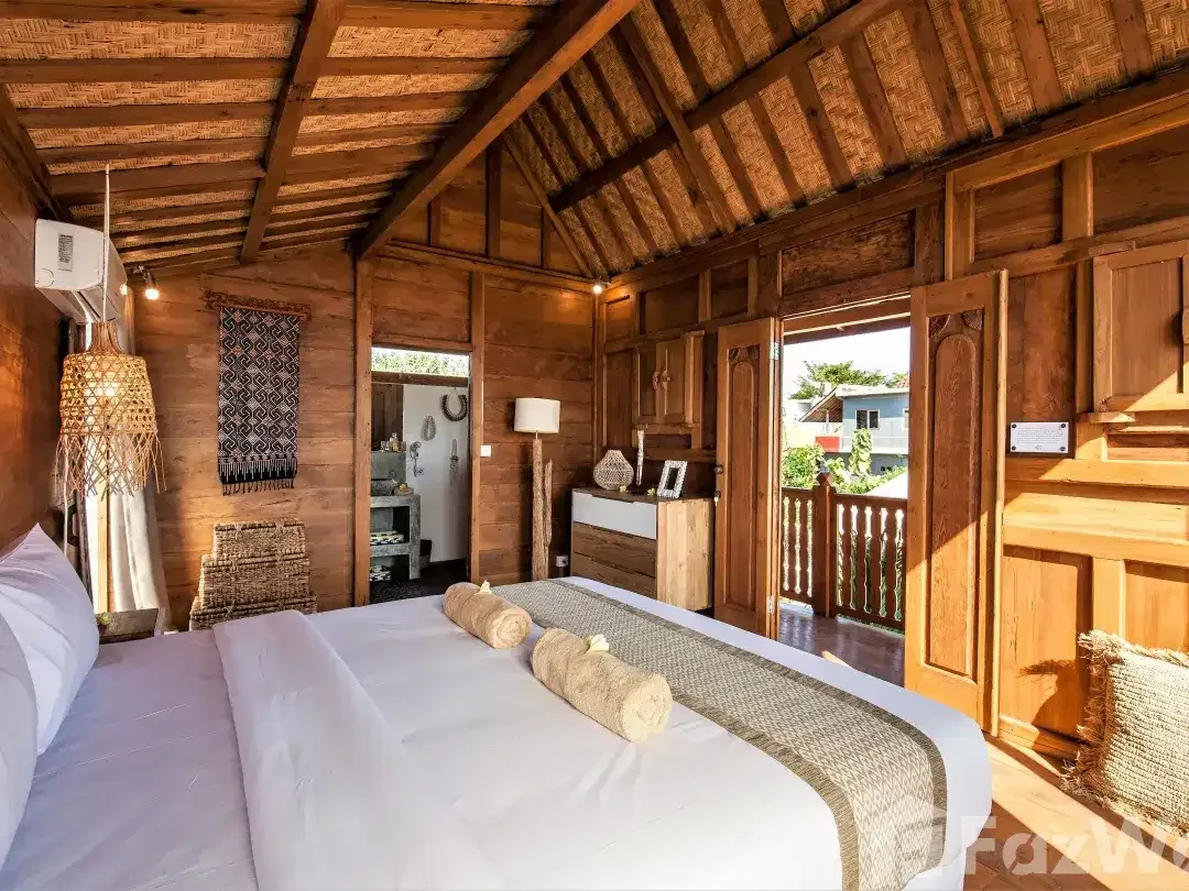 5 Bedroom Villa for sale in Seminyak, Bali - Image 8 of 10