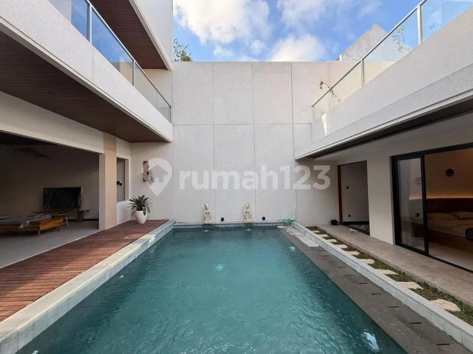Ocean View Villa Ungasan , Lingkungan Villa - Image 4 of 4