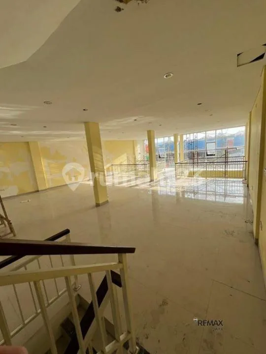 2 Ruko Gabung Jadi 1 Dijual di Mahendradatta Denpasar Area - Image 1 of 4