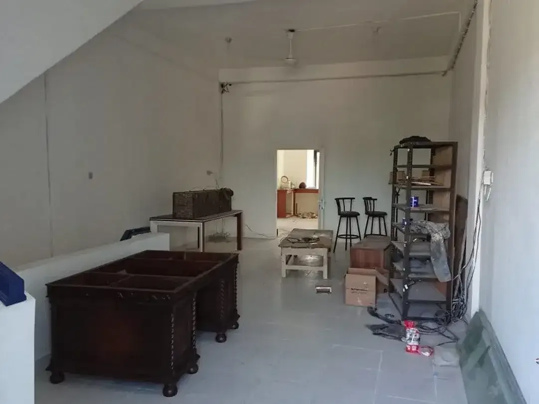 Ruko Premium di Pinggir Jalan Utama Disewakan di Bypass, Tuban - Image 2 of 5