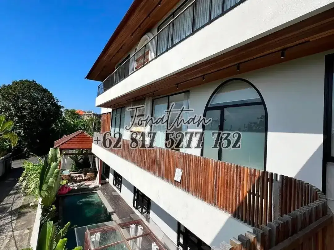 VILLA MODERN TROPIS RICE FIELD VIEW DI TUMBAK BAYUH PERERENAN – KAWASAN LUXURY VILLA COMPLEX - VSANG - Image 1 of 10