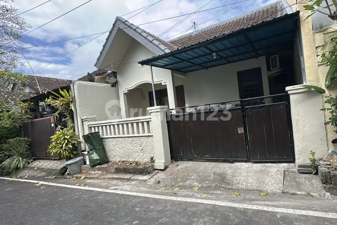 Rumah Murah Baru Direnovasi Siap Huni 7 Menit ke Klub Jimbaran - Image 3 of 4