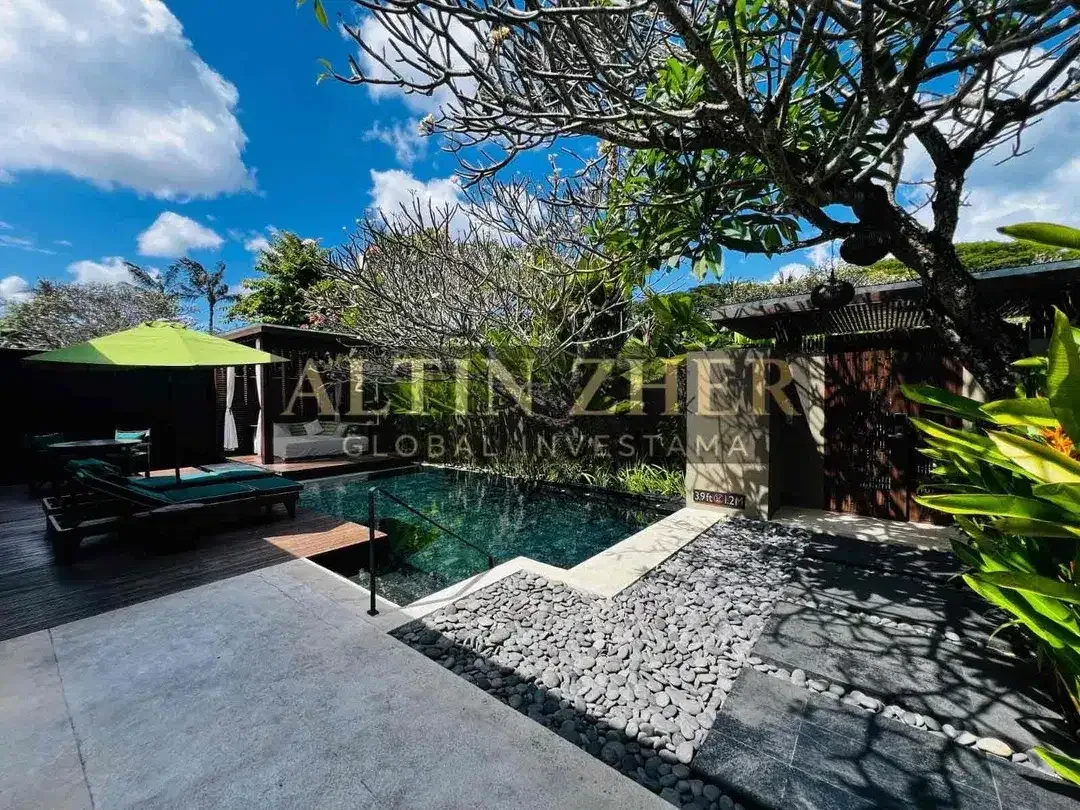 Dijual villa tropical di dalam kawasan hotel di Seminyak dan dekat dengan pantai. - Image 5 of 10