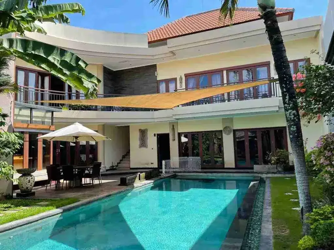Villa / Rumah Mewah Murah Di Taman Baruna Jimbaran Dekat McD KFC Kampus Unud - Image 1 of 10