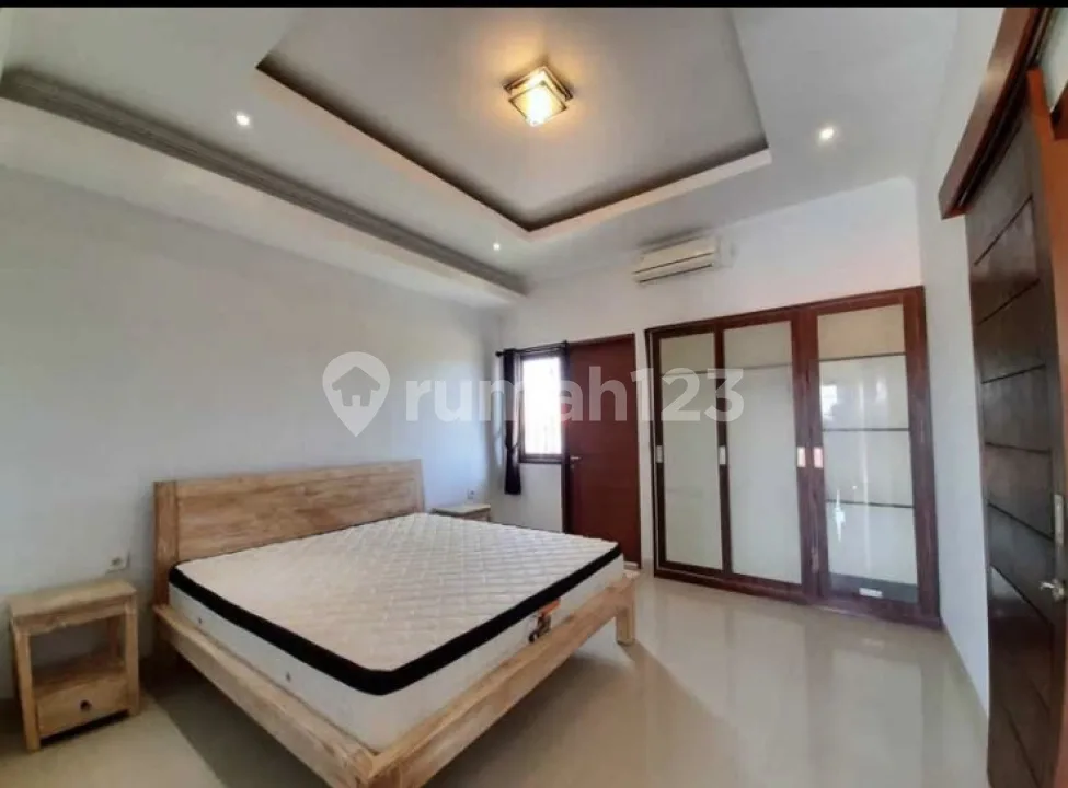 K695 Sewa/ Jual Villa Jalan Kayu Tulang Canggu Kuta Badung Bali Dekat Denpasar Seminyak - Image 3 of 4