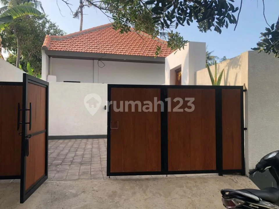 New Brand Villa Lovina dengan Suasana Nyaman Dekat Pantai - Image 2 of 4